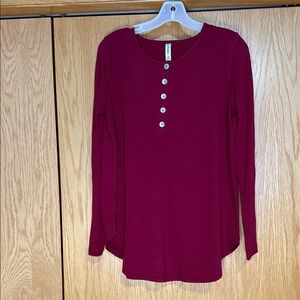 Zenana Outfitters Burgundy Buttoned Long Sleeve Tee